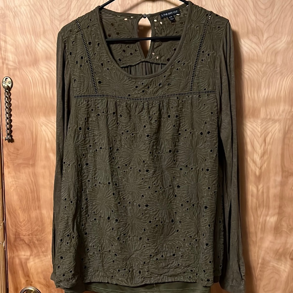 Lane Bryant lace overlay green top size 14/16